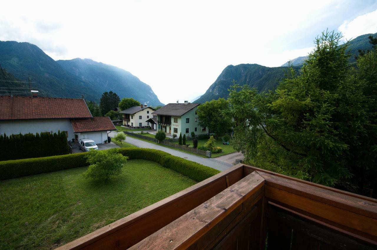 Haus Egger Appartement Oberdrauburg Buitenkant foto